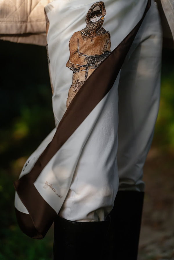 Seidentuch un-artig am Bein tragen