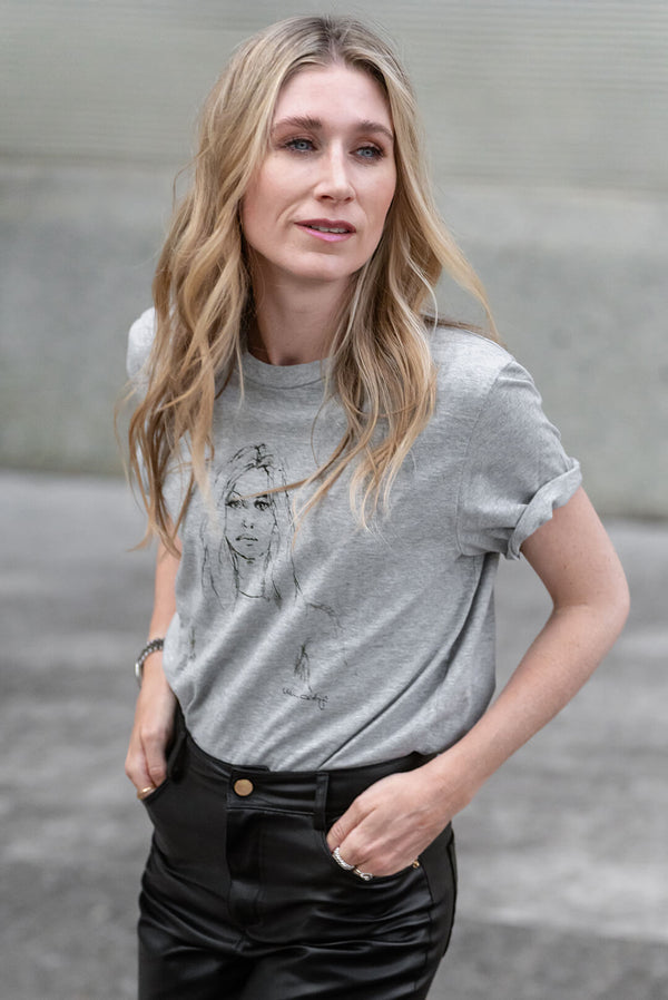 T-Shirt grau Motiv schwarz