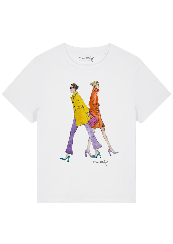 ICONIC Shirt - "GIRLS CLUB" - in allen Größen für Euch nachbestellt!