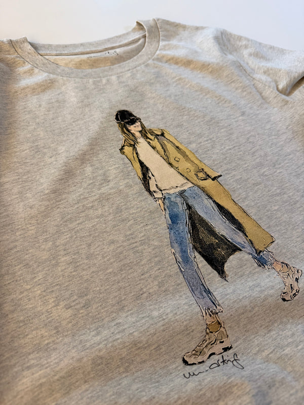 Premium Shirt - trench & sneakers