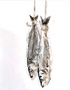 Illustration "Fische": Zeichnung von 2 hängenden Sardinen | un-artig